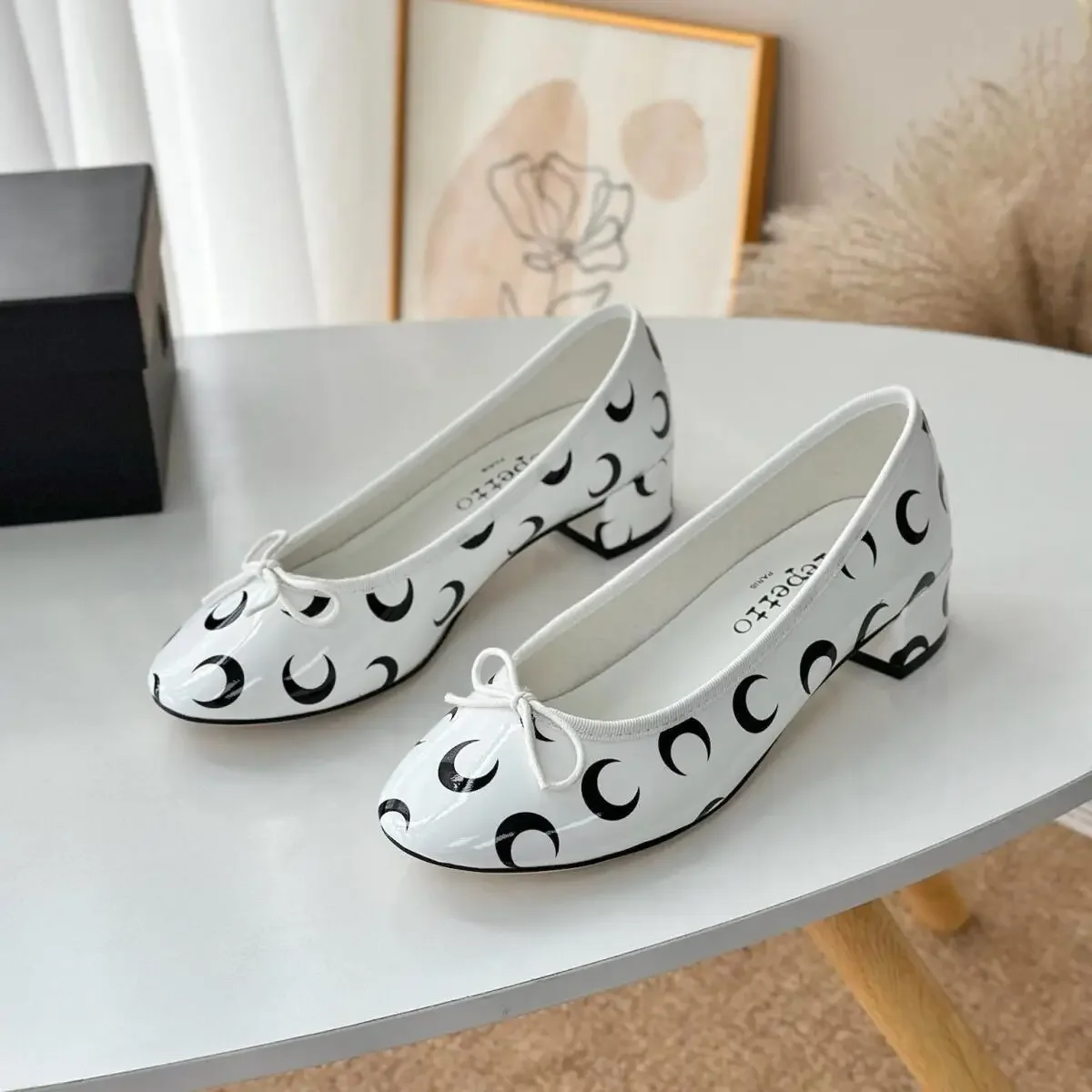 Ballet Flat Women - Moon Print Round Toe Ballet Flats