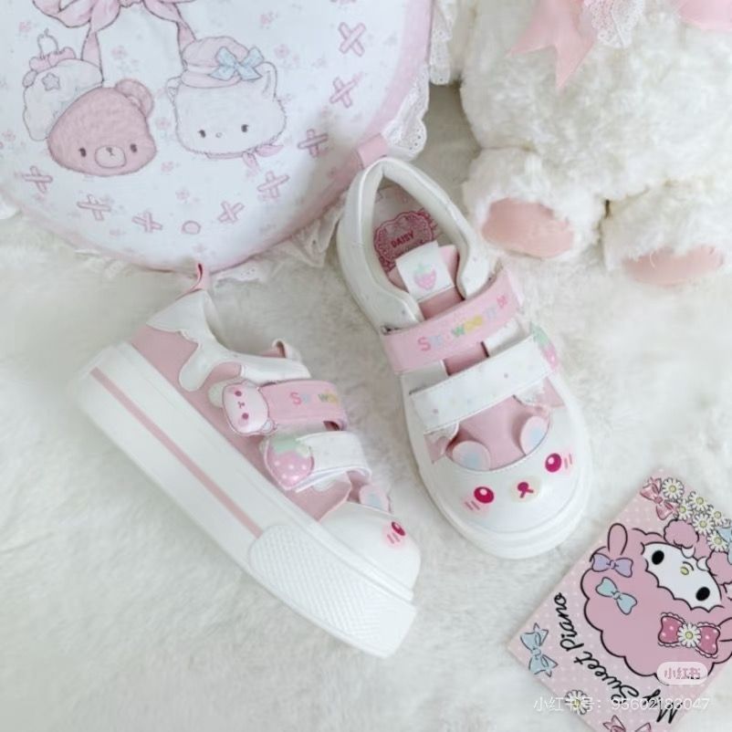 2026 Autumn New Cute Strawberr - огляд і ціна Women'S Shoes Big Feet