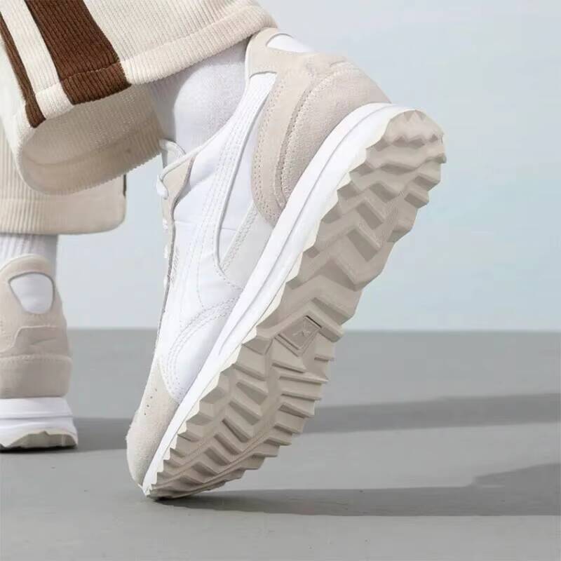New Hot Puma White Lightweight - огляд і ціна Women'S Shoes Puma Sneakers