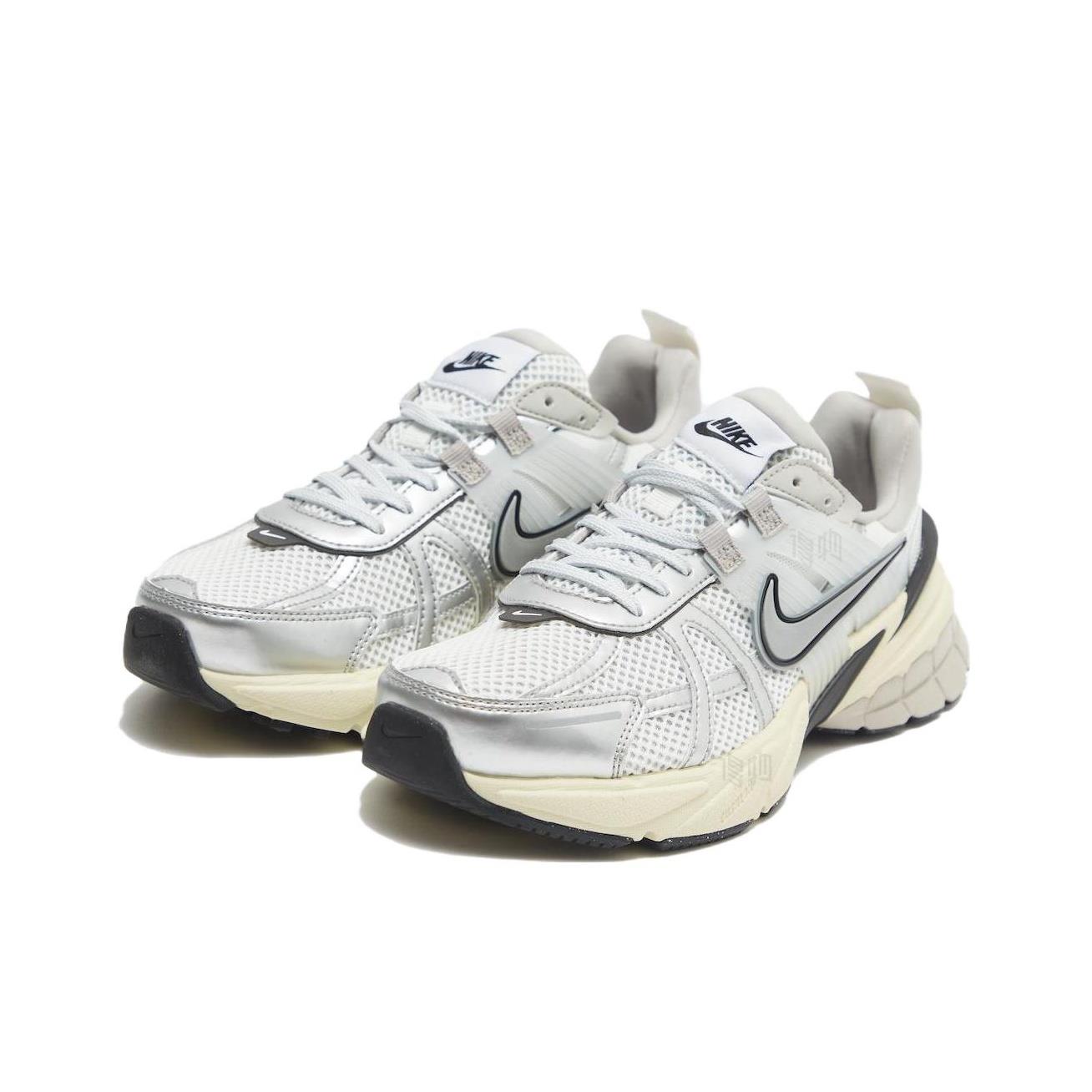 Nike V2K Run Stylish Bright Co - огляд і ціна Women Shoes Running Nike