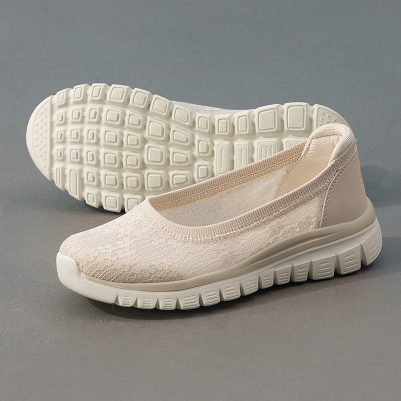 Skechers Women's Sneakers Slip - огляд і ціна Women Shoes Skechers